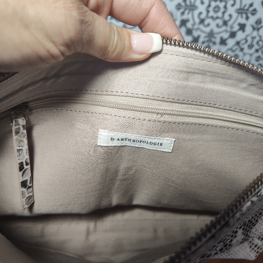 Anthropologie Print Hand Bag - Picture 2 of 10
